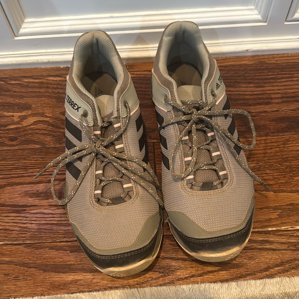 Adidas Women’s Outdoor Hiking Sneaker